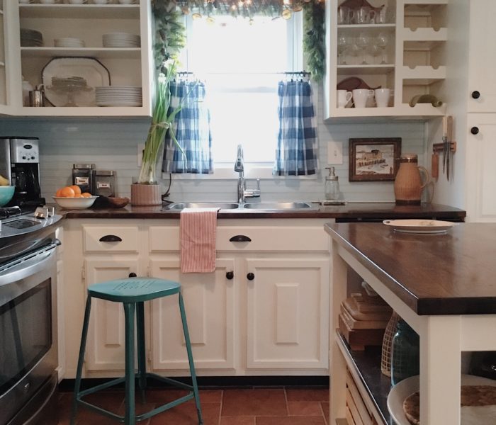 Beach Kitchen Reveal – Before and After