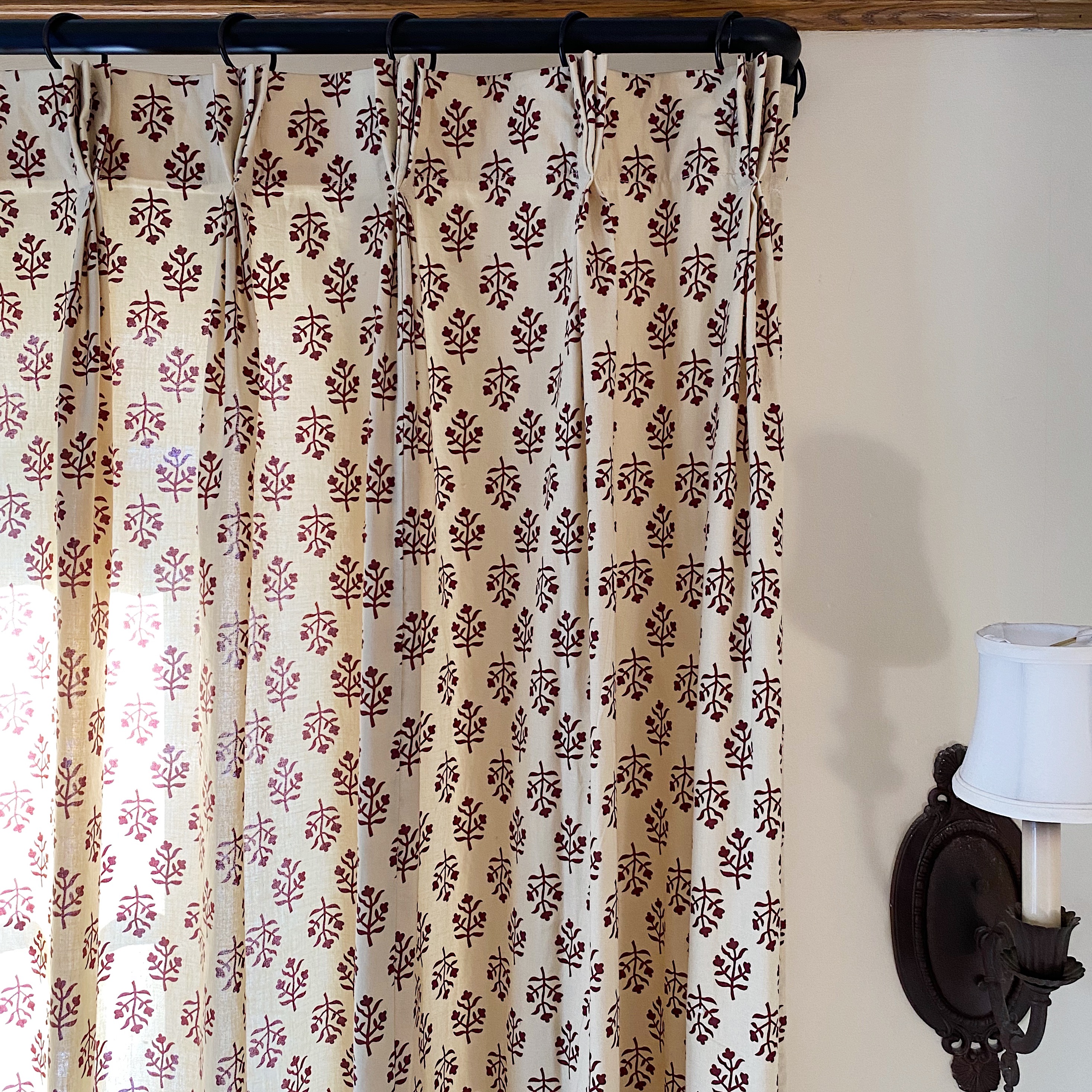 ditsy print cream and brown curtain with pinch pleats